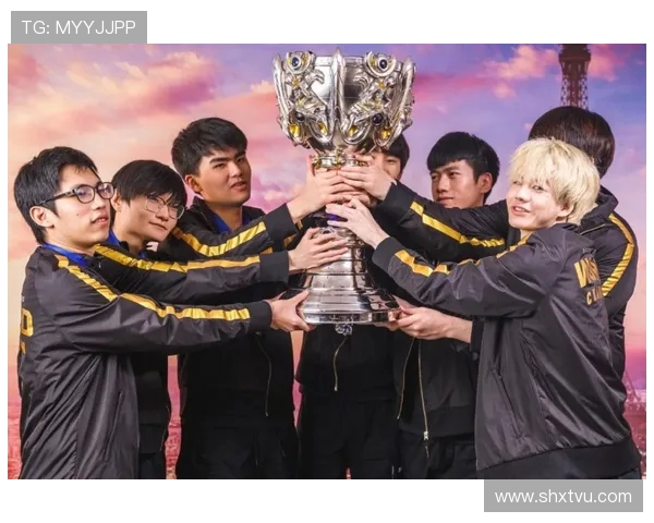 FPX战队在世界大师赛中以55分稳居积分榜首位展现强劲实力