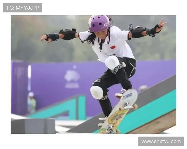 北京滑板队耐力训练揭秘:挑战极限与团队精神的完美结合 北京滑板队耐力训练揭秘:挑战极限与团队精神的完美结合